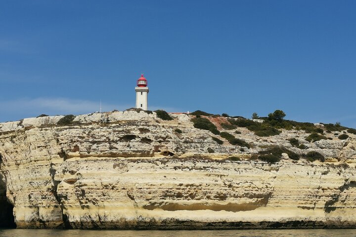 Tour to Benagil Caves and Coastline in Albufeira