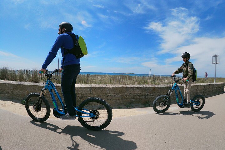 1H30 circuit on an all-terrain electric scooter guided by GPS