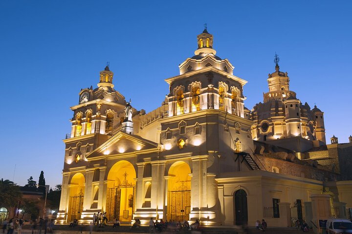 Cordoba City Tour with Optional Jesuitic Square