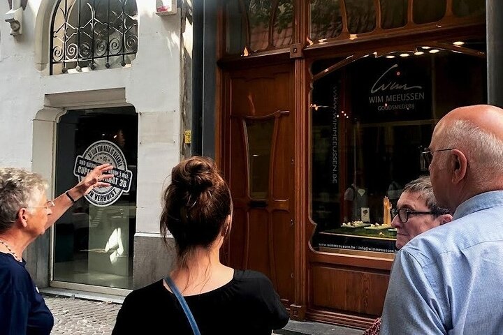 Private Antwerp's Diamonds and Jewellery Old City Center Historic Tour