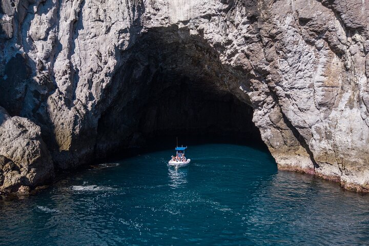 Sea Cave Adventures in the Coromandel