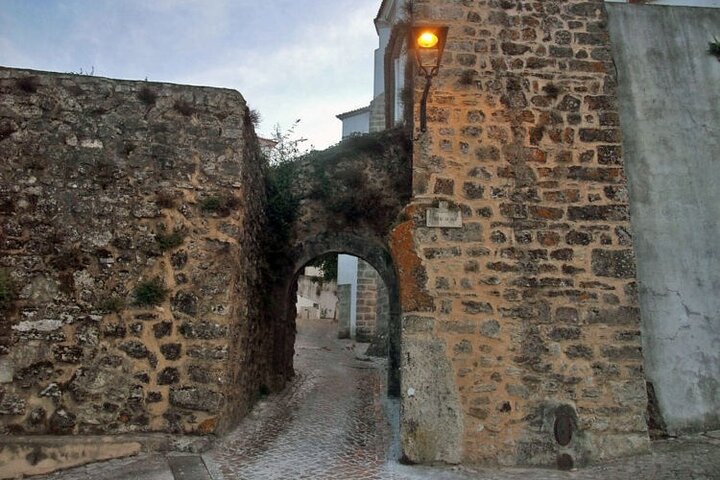 Ourém, Tomar and Almourol Castle Full Day Private Tour from the West