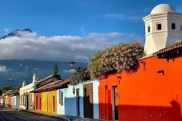 Private tour to Antigua Guatemala from Quetzal Port