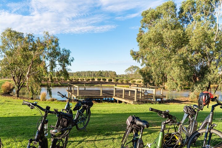 Bike to Winery Tour