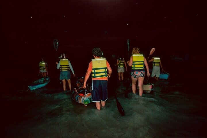 Bioluminescence Tour in Kayak in Holbox Island