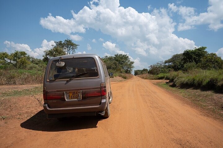 Entebbe Airport pickup (Entebbe - Kampala) reliable 24/7 transfer