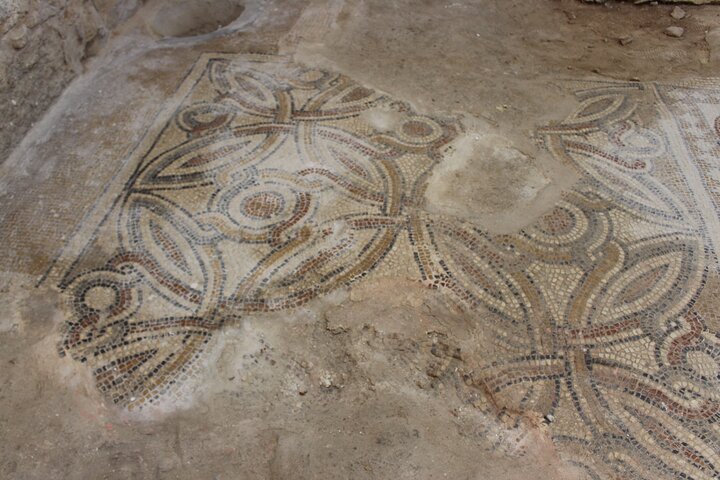 Private Walking Tour in Madaba with Local Guide
