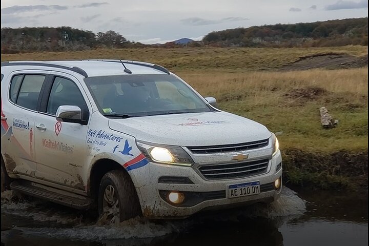 Lakes 4WD Off Road with Lunch at Lake Fagnano from Ushuaia