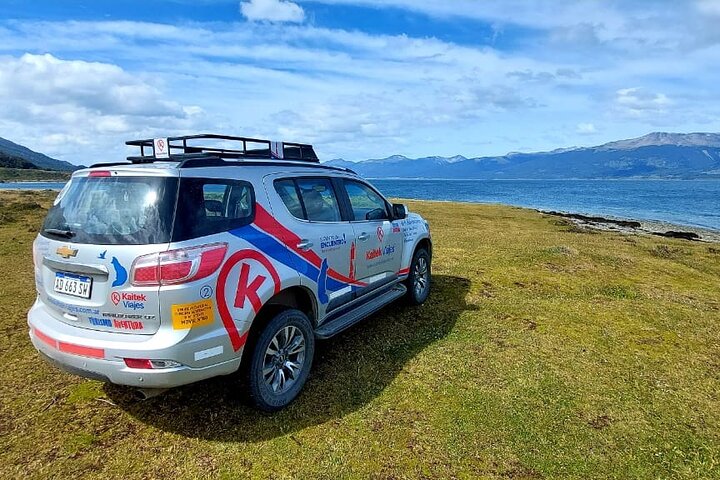 Lakes 4WD Off Road with Lunch at Lake Fagnano from Ushuaia