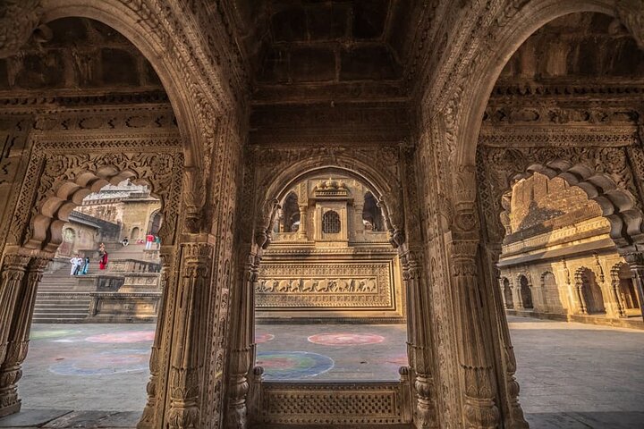Indore to Mandu and Maheshwar: A Heritage Day Tour