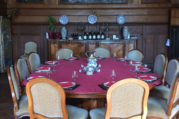 Castle Epicurean Experience with Wine & Local Specialties