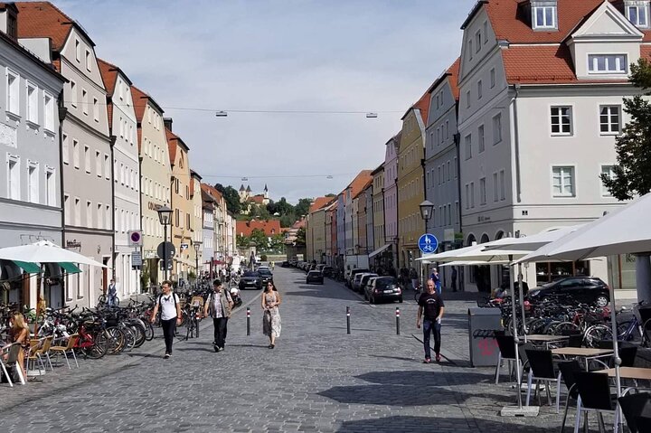 Regensburg to Prague Private Transfer