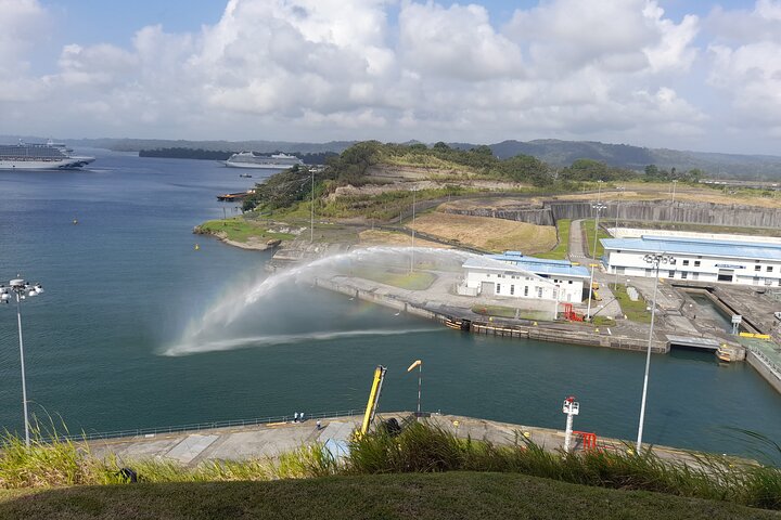Excursion to San Lorenzo Fort plus Old and New Panama Canal locks