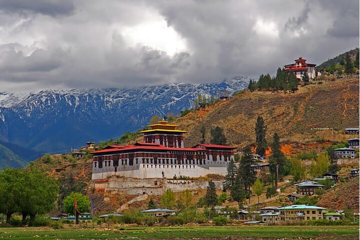 Bhutan Cultural Tour: 7 Days Private All-Inclusive Package