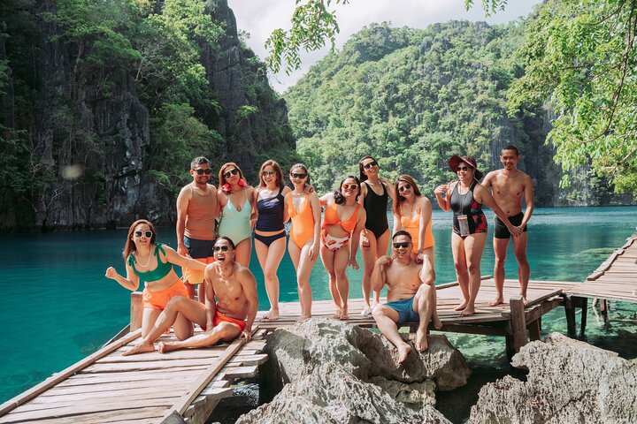 Coron Island Hopping Tour: via Private Speedboat