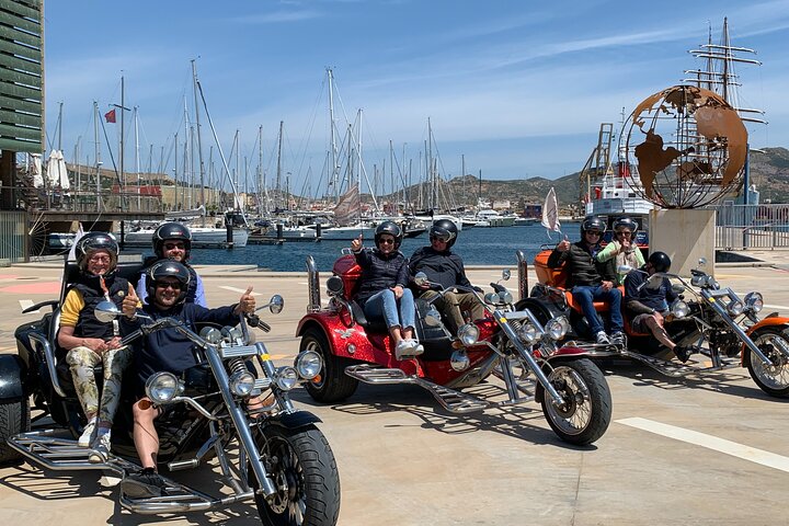 Luxury Rewaco Trike "The Fun In The Sun Tour" - (3 hours, Min of 2 Passengers)
