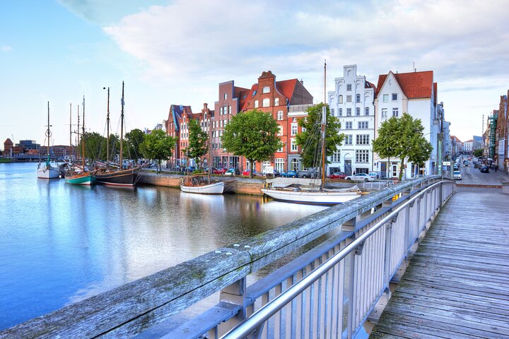 Lubeck's Old Town Private Guided Walking Tour & Boat Cruise