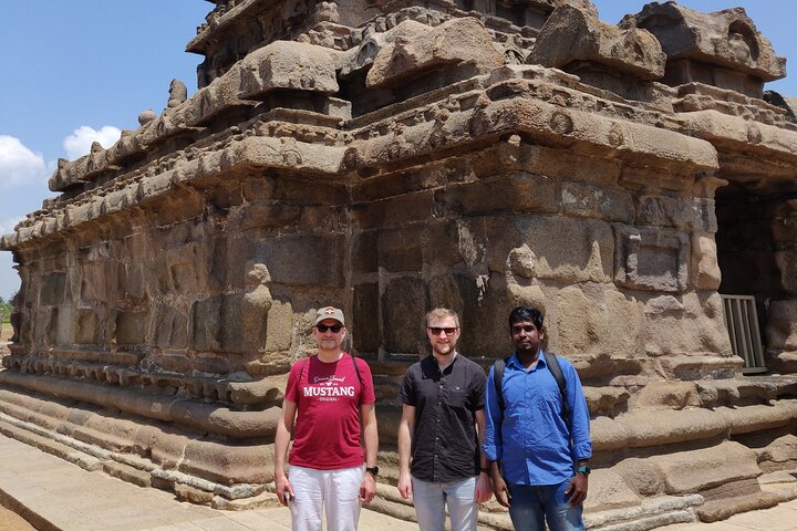 Mahabalipuram Private Tour with Lunch & Guide from Chennai
