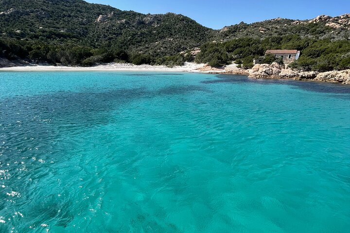 Sailing boat tour in the Maddalena Archipelago