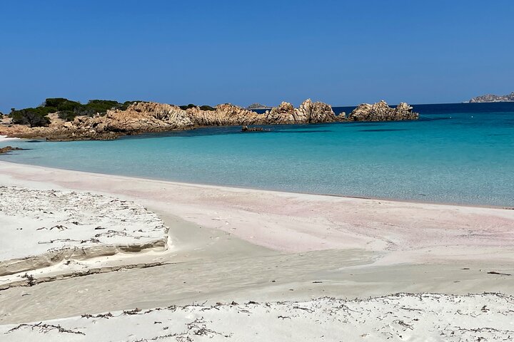 Sailing boat tour in the Maddalena Archipelago