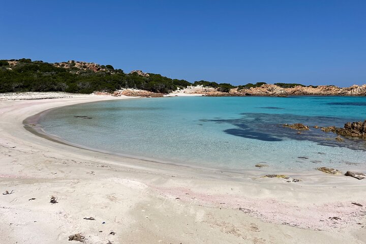 Sailing boat tour in the Maddalena Archipelago