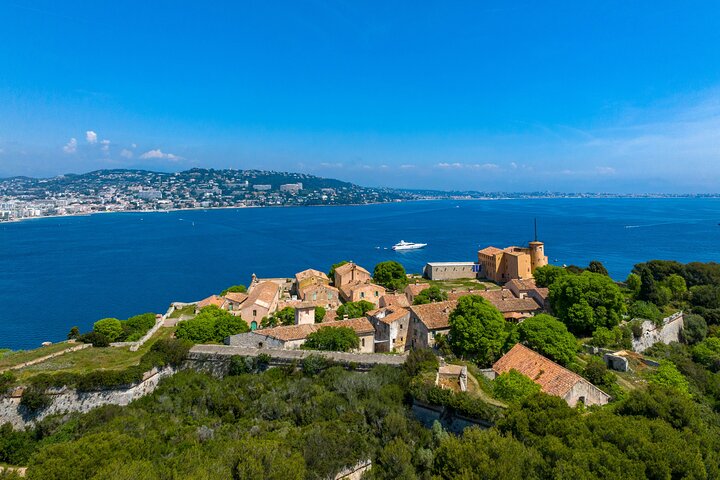 Ferry from Cannes to the island Ste Marguerite