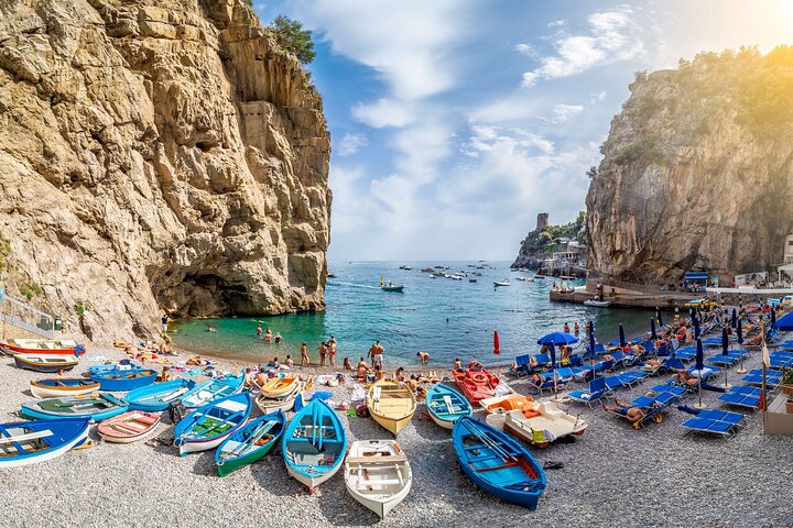 Amalfi Coast & Positano: Boat Tour with Snorkeling & Drinks