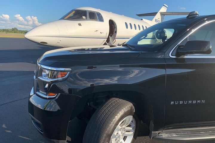Private Transfer from Bahamas Eleuthera Airport (ELH) to city hotels or ferry