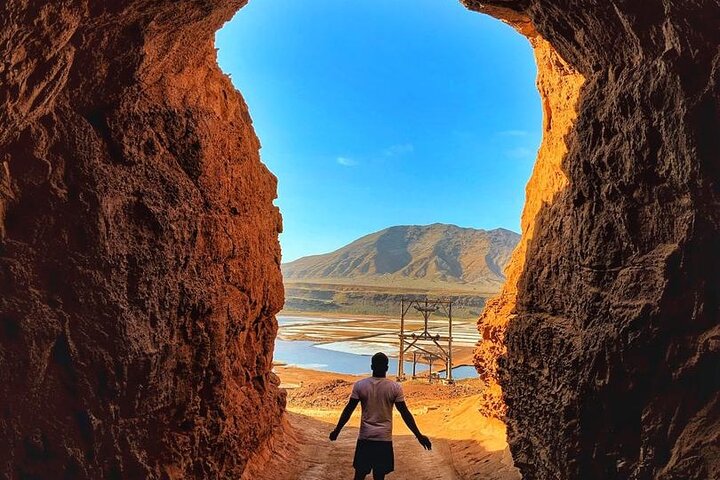 Sal Island Half-Day All-Inclusive Shark Bay, Blue Eye & Salt Lake
