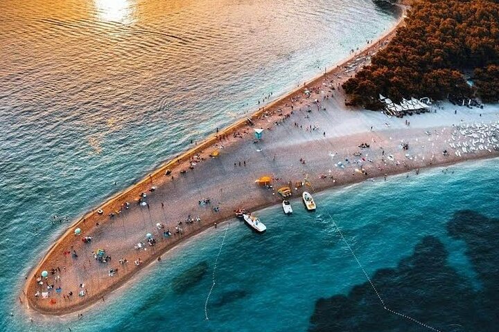 Hvar & Brač PRIVATE Speedboat: Cave, Blue Lagoon & Hidden Bays