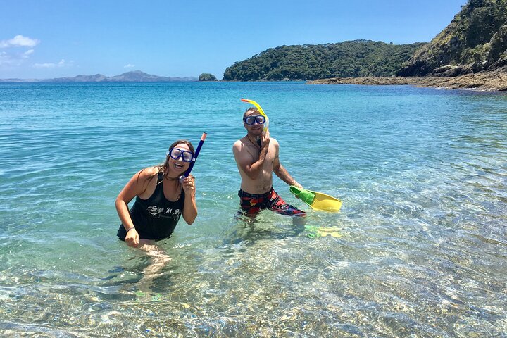 3 Hours // Hole in the Rock Cruise & Bay of Islands Tour