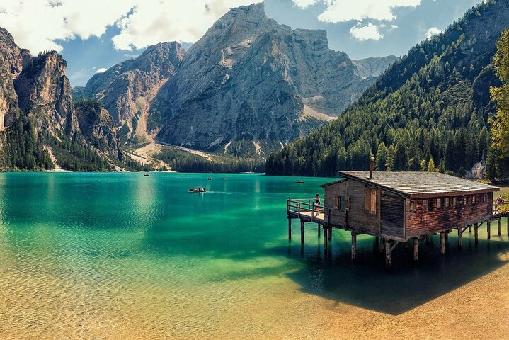 Private Full-Day Tour of Dolomites, Alpine Lakes including Braies from Innsbruck