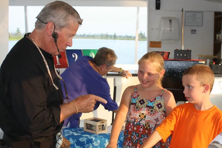 Eagles Island 50 minute Narrated Boat Cruise