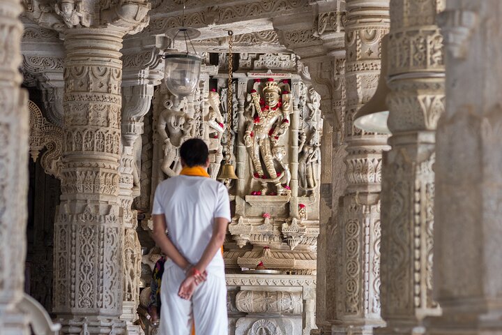 Visit to Ranakpur Jain & Bullet Baba Temple from Mount Abu with Jodhpur Drop