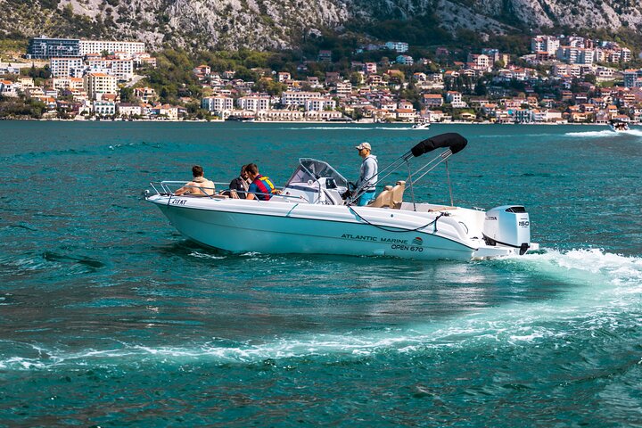 VIP Private Charter: Blue Cave & Lady of the Rocks (Flexible)