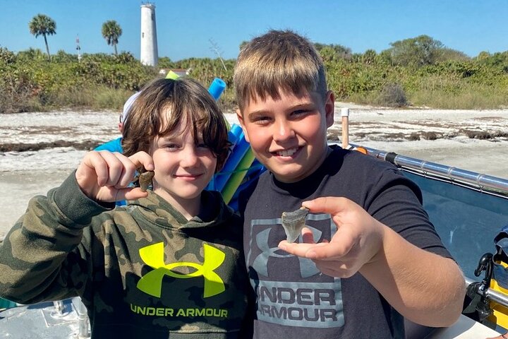 4 Hour Egmont Key Island Tour With Dolphins & Snorkeling Included