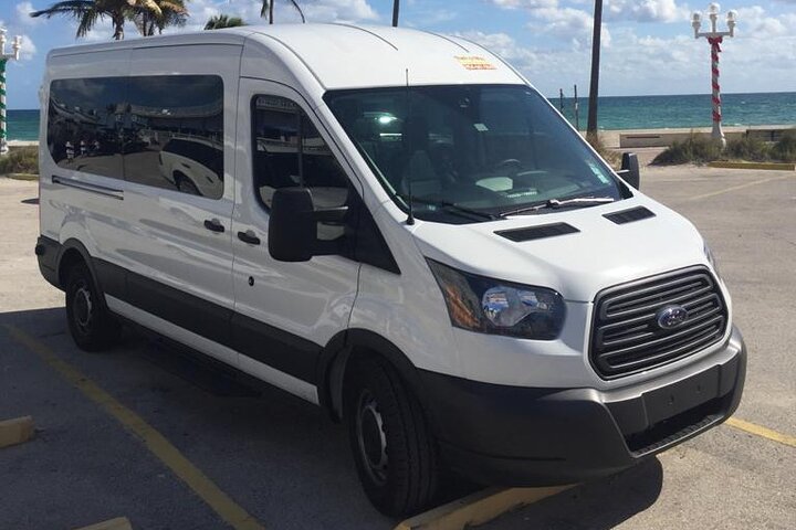 Private Transfer from Bahamas Airport (GGT) to Great Exuma Island