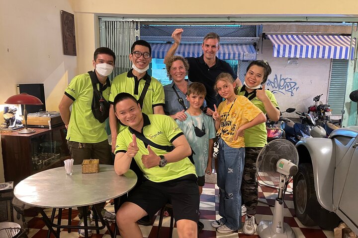 Ho Chi Minh City: Motorbike Street Food Tour with 12 Tastings