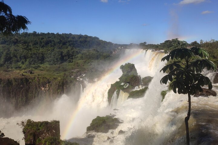 Private Tour: 2Day to Both Sides of Iguazu Falls