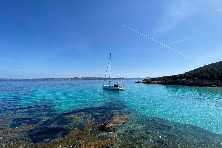 Sailing Cruise in Maddalena Archipelago from Maddalena