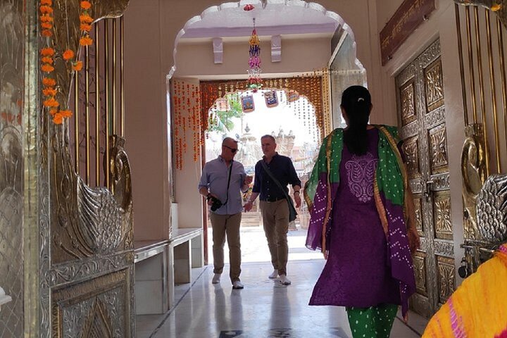 Drop Jodhpur from Jaisalmer With Visit Khichan and Osian