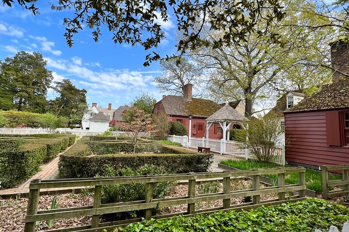 Colonial History Tour in Williamsburg Virginia
