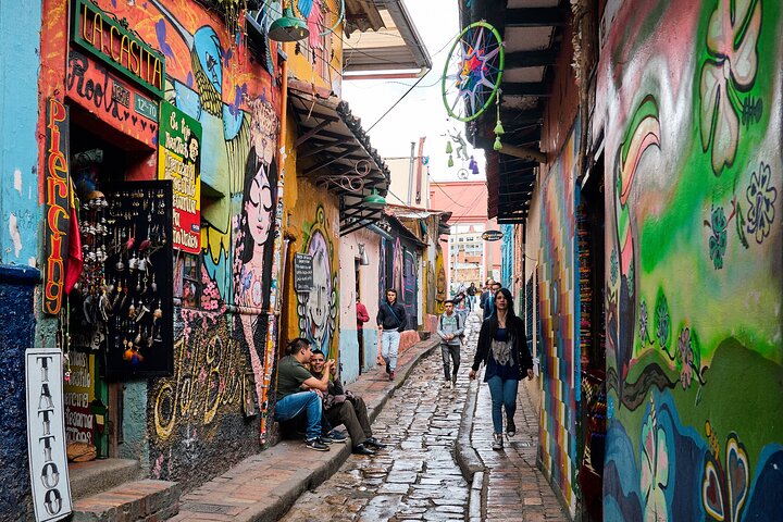 Private City Tour Bogota + Monserrate, Gold, Botero and Candelaria.