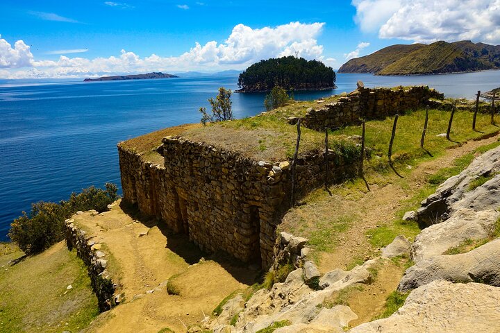 Copacabana and Isla del Sol Tour from Puno (Whole Day)