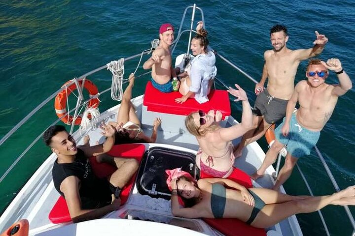 Small Group Kayak Tour to the Ponta da Piedade Caves – Lagos