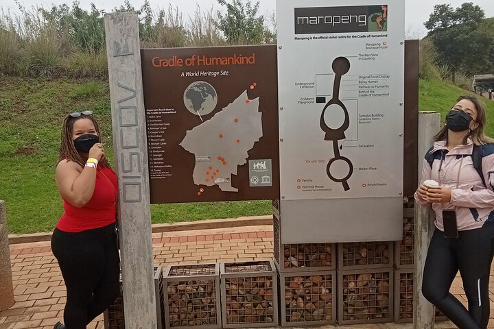 Cradle of humankind & Maropeng/sterkfontein caves tour