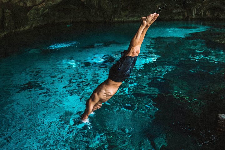 Uncharted Caves & Snorkelling Heaven: Cala Granadella Kayak Tour