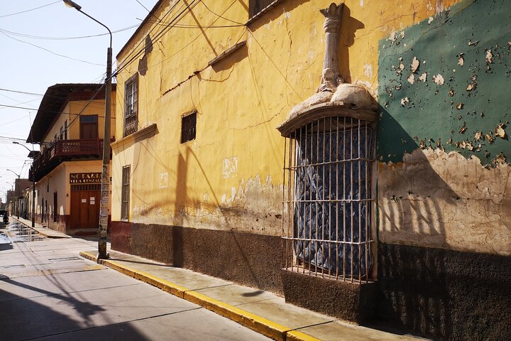 Piramids of Tucume Tour, Sican Museum and Lambayeque city tour