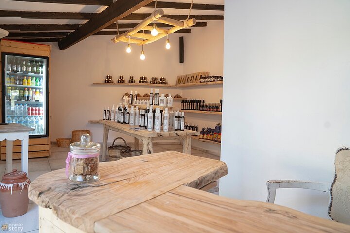 Olive Tour & Tasting
