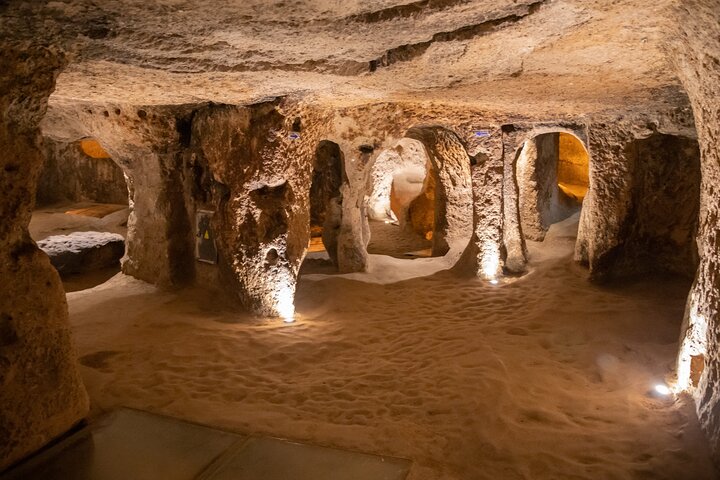Full-Day Private Tour of Cappadocia's Highlights (Car&Guide )